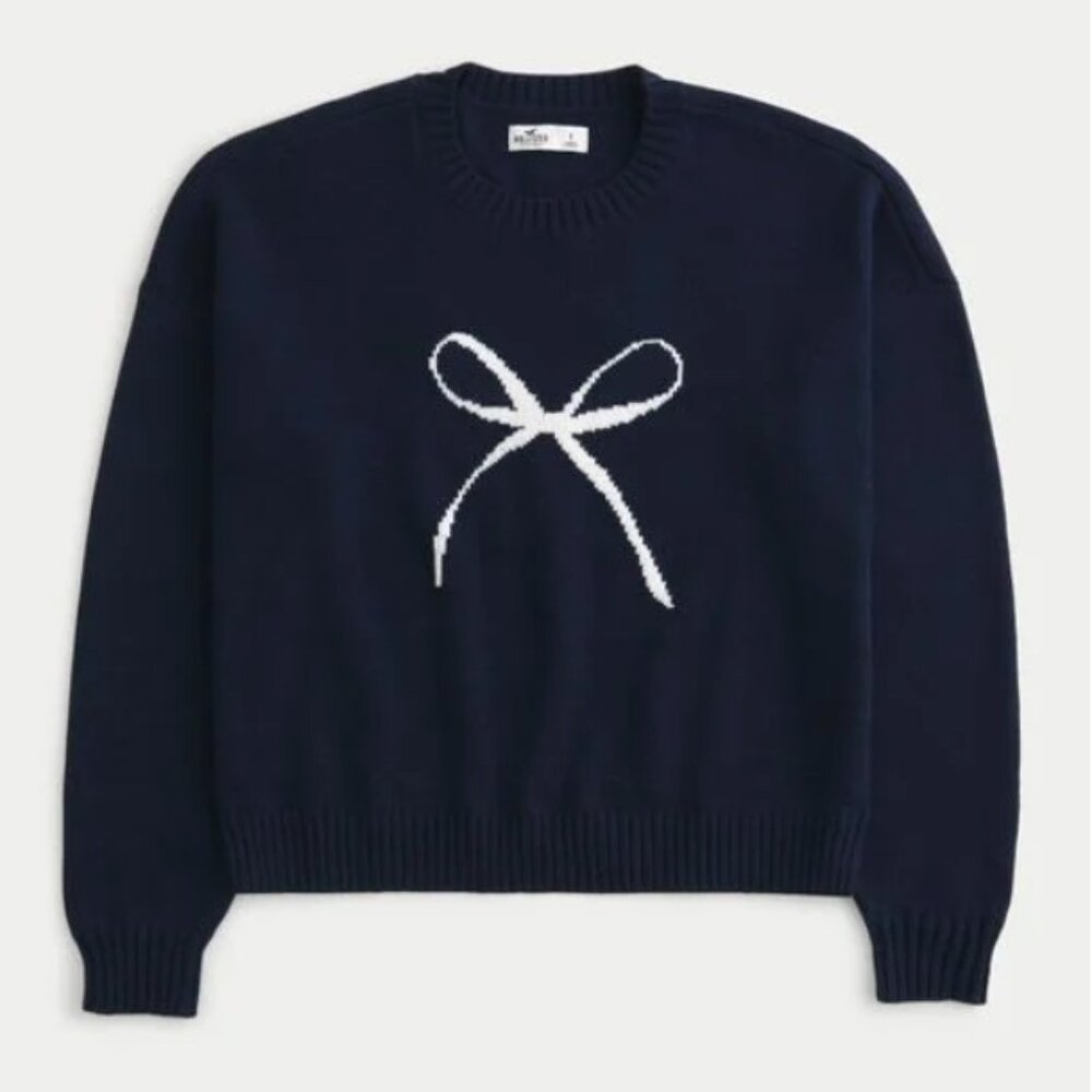 Hollister Women's Blue Bow Graphic Crew Jumper